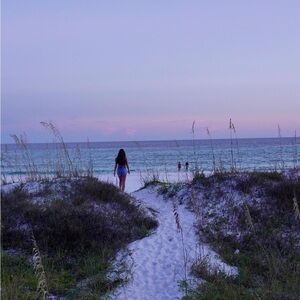 Meet your Posher, Melanie